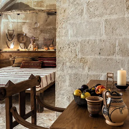 Moyseion - Real-life Experience In The Distant Past (adults Only) 4* ماتيرا